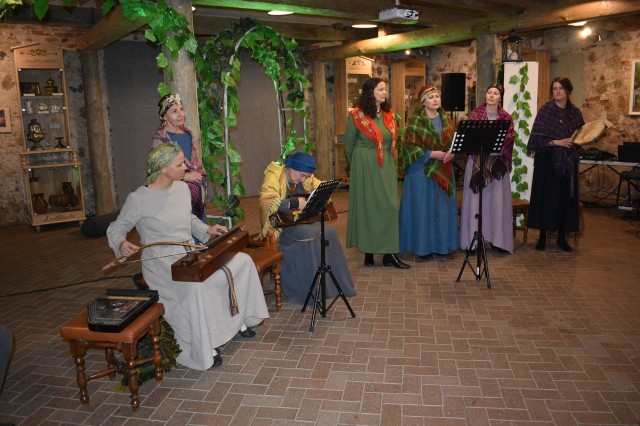 Folkloras kopas "Primačkas" koncerts Muzeju nakts pasākumā.  16.05.2025.